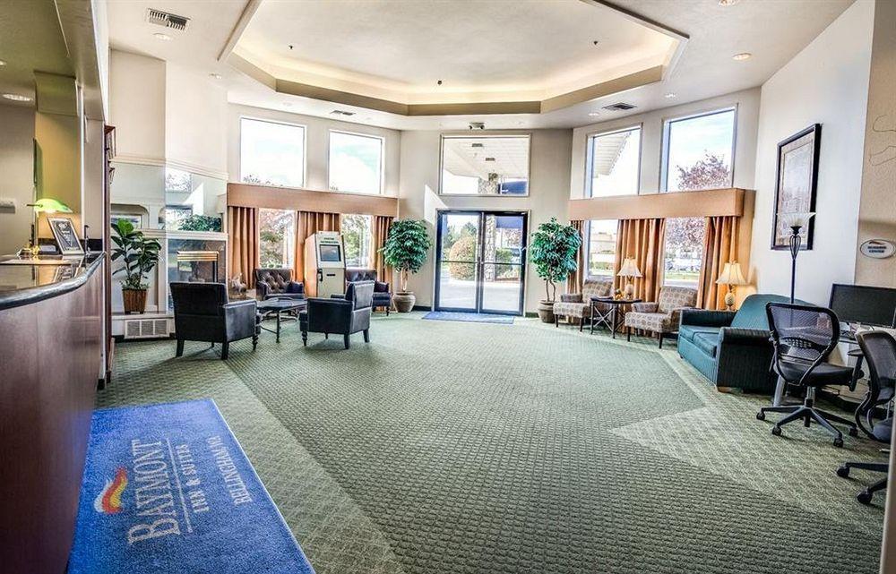 Baymont Inn & Suites By Wyndham Bellingham Exterior photo